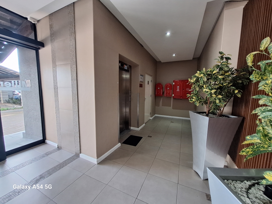 To Let Commercial Property for Rent in Century City Western Cape